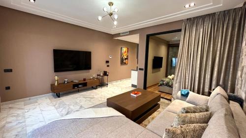 Suite with City View