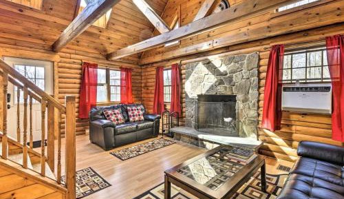 Four-Bedroom Holiday Home