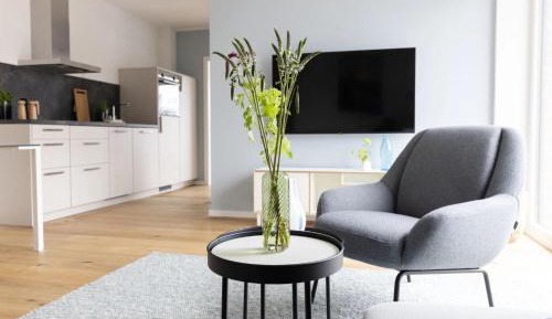 Superior One-Bedroom Apartment with Balcony