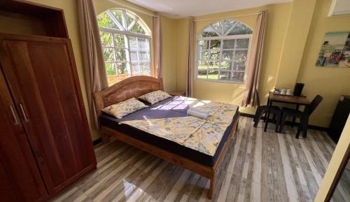 Double Room with Balcony and Sea View