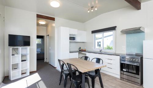 Deluxe Two-Bedroom Suite