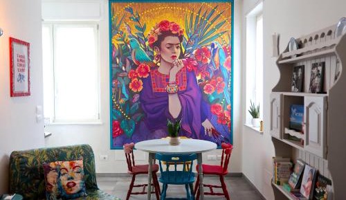 One-Bedroom Deluxe Apartment