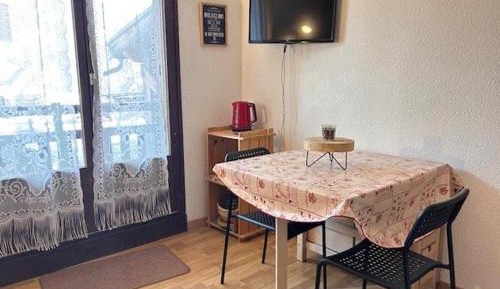 Apartment (4 Adults)