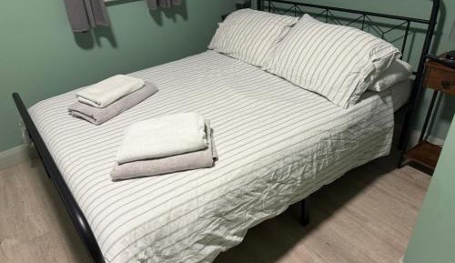Budget Single Room