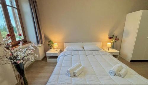 Double or Twin Room with Private Bathroom