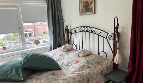 Double Room with Shared Bathroom