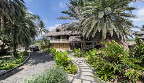 Villa with Sea View