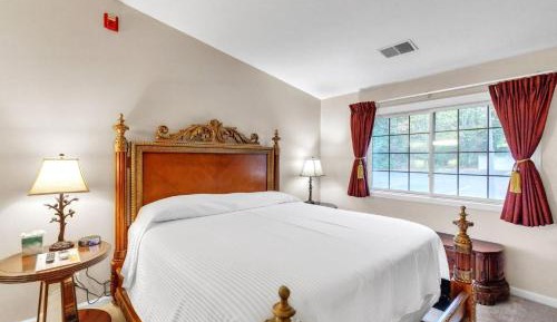 One-Bedroom Suite
