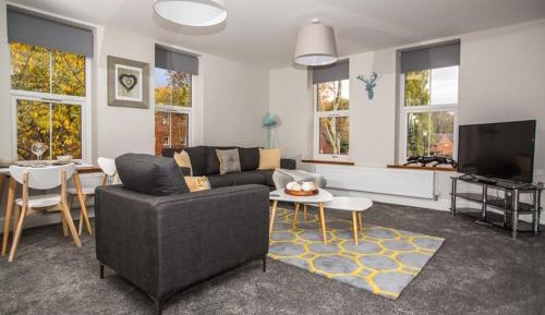 Larges Street - 2 Bedroom Superior Apartment