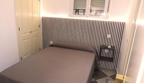Standard Single Room with Shower