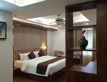 Superior King Room