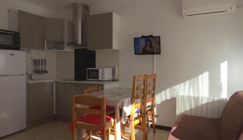 Apartment (4 Adults)