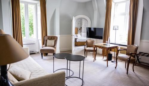 Chateau Suite