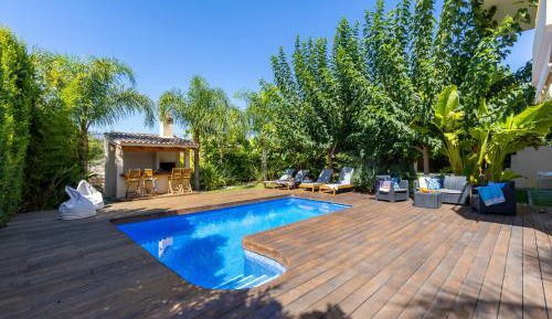 Villa with Private Pool