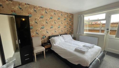 Double Room En-Suite Ground Floor