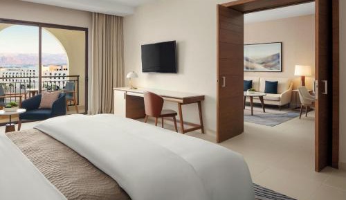 Prestige King Suite with Balcony - Pool View