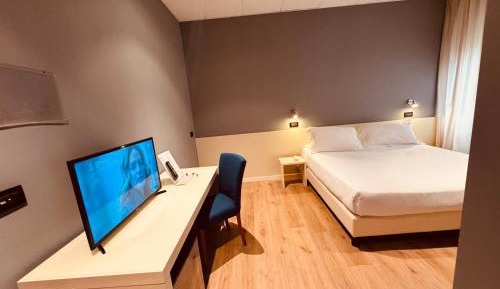 Economy Double or Twin Room