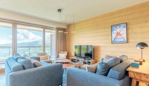 Apartment (10 Adults)