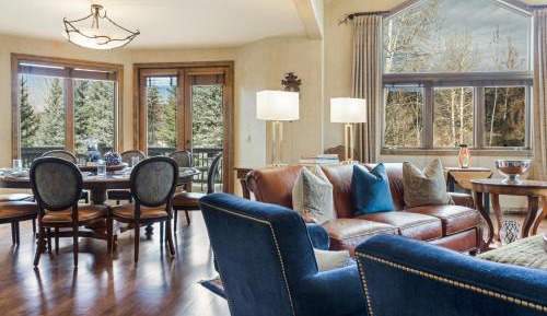 Five-Bedroom Apartment