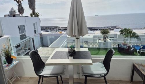 Studio Apartment with Sea View