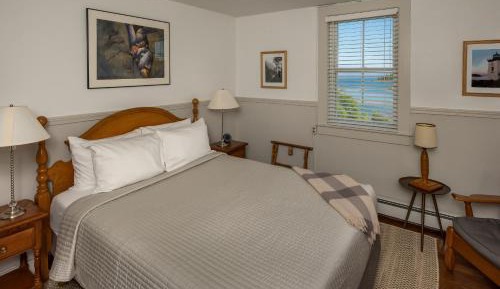 Double Room with Private External Bathroom