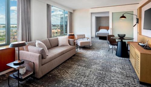 Junior Suite King Room, Junior Suite, 1 King, Sofa bed