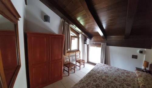 One-Bedroom Apartment (2 Adults)