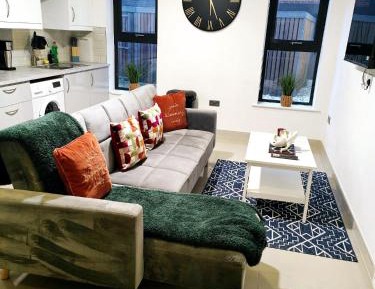 Three-Bedroom Superior Apartment