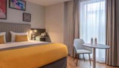 Executive King Room