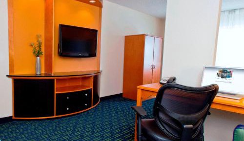 Large King Studio