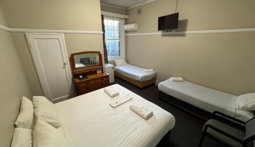 Triple Room with Private Bathroom