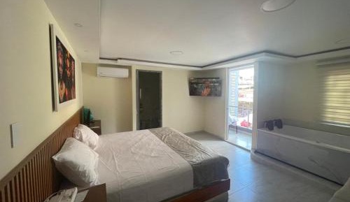 Queen Room with Balcony