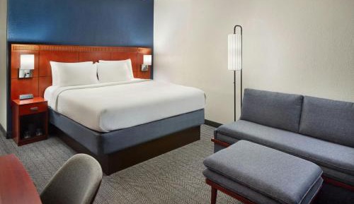 Guest Room One King with Sofa Bed