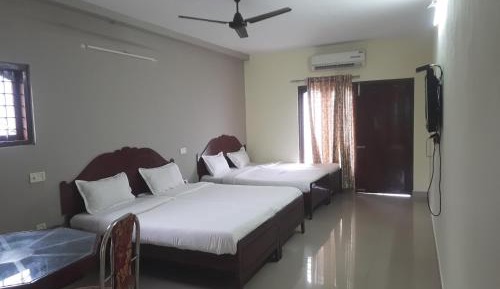 Triple Room with Balcony