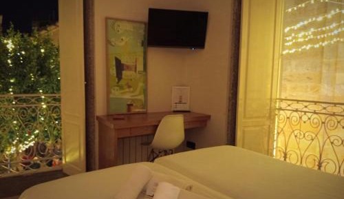 Superior Twin Room with Garden View