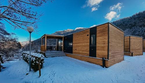 Mobile Home with terrace