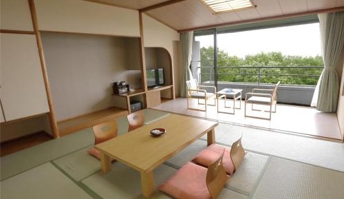 Japanese-Style Room