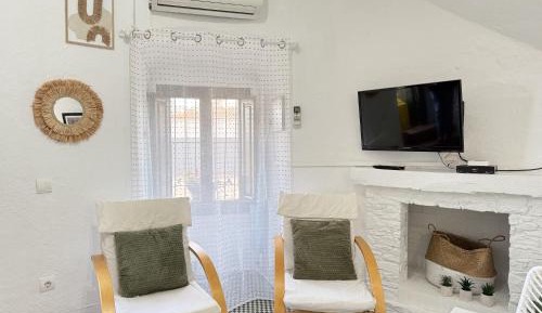 One-Bedroom Apartment (2 Adults)