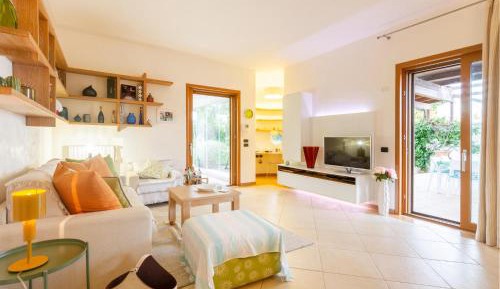 Four-Bedroom Holiday Home