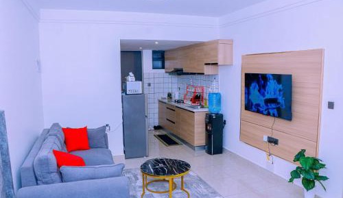 One-Bedroom Apartment with Balcony
