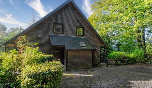 Six-Bedroom House