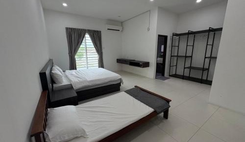 Quadruple Room with Bathroom