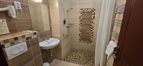 Triple Room without Air Conditioning