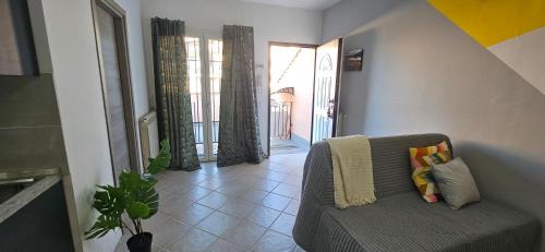One-Bedroom House