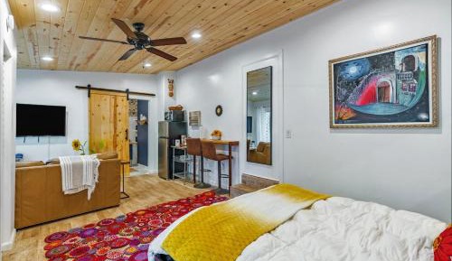 One-Bedroom House