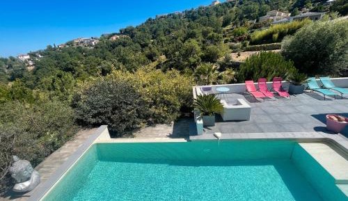Villa with Sea View