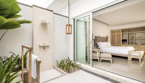 Garden Patio Room