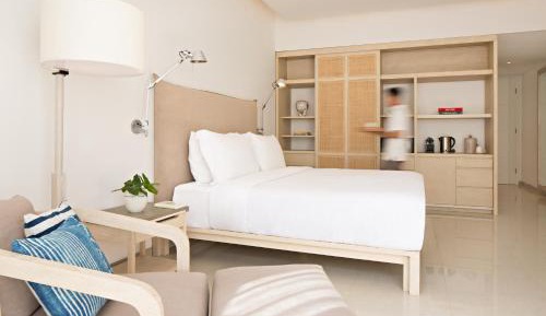 One Bedroom Suite 
