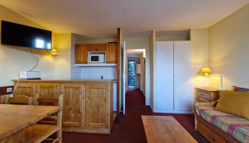 Apartment (6 Adults)