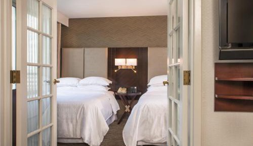 Suite with Two Double Beds